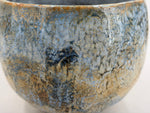 Schale — Creme, Blau und braune Spuren — Detail der Glasur, 8.