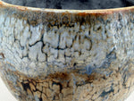 Schale — Creme, Blau und braune Spuren — Detail der Glasur, 5.