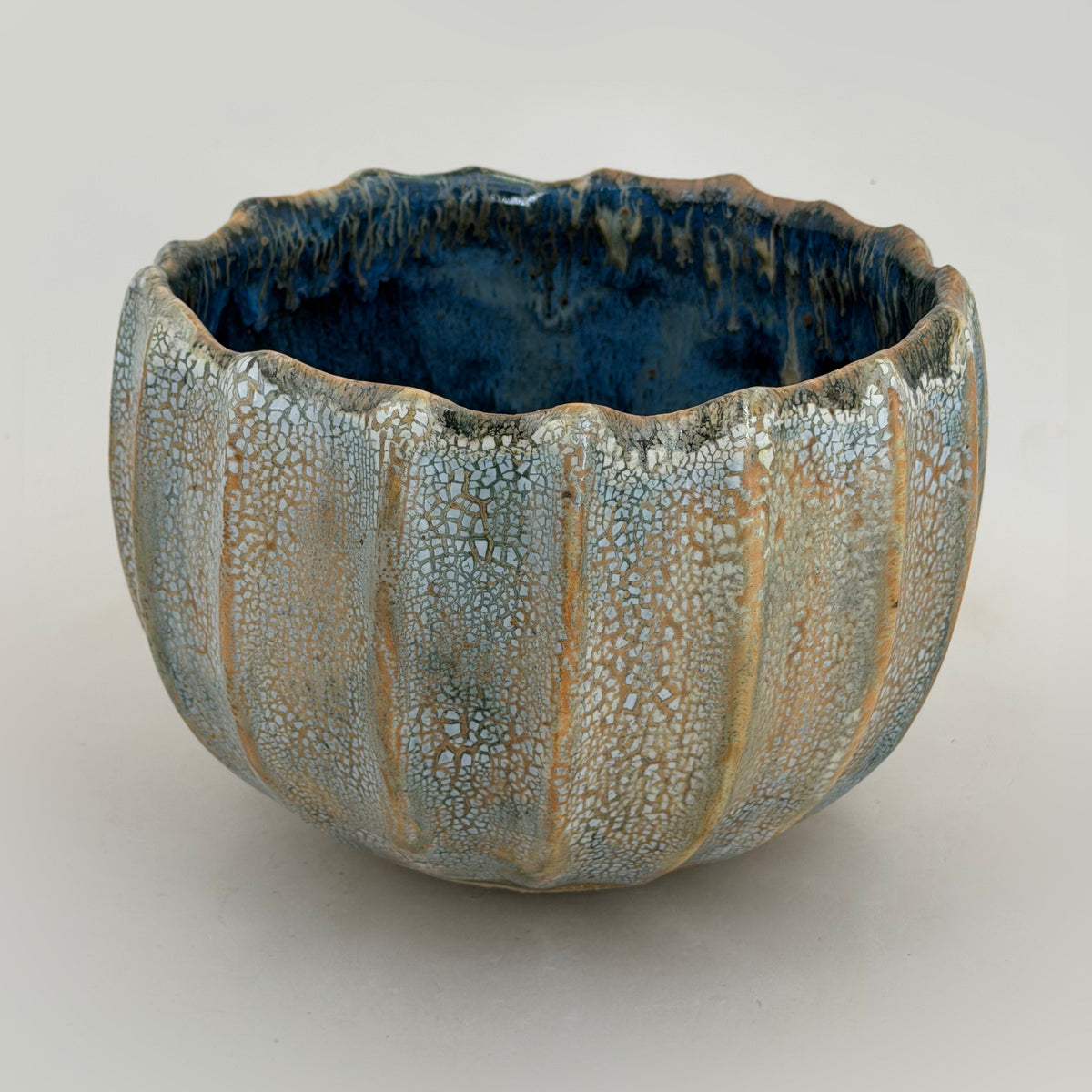 Coupe côtelée — bleu pâle et intérieur bleu — Vue entière, 3.