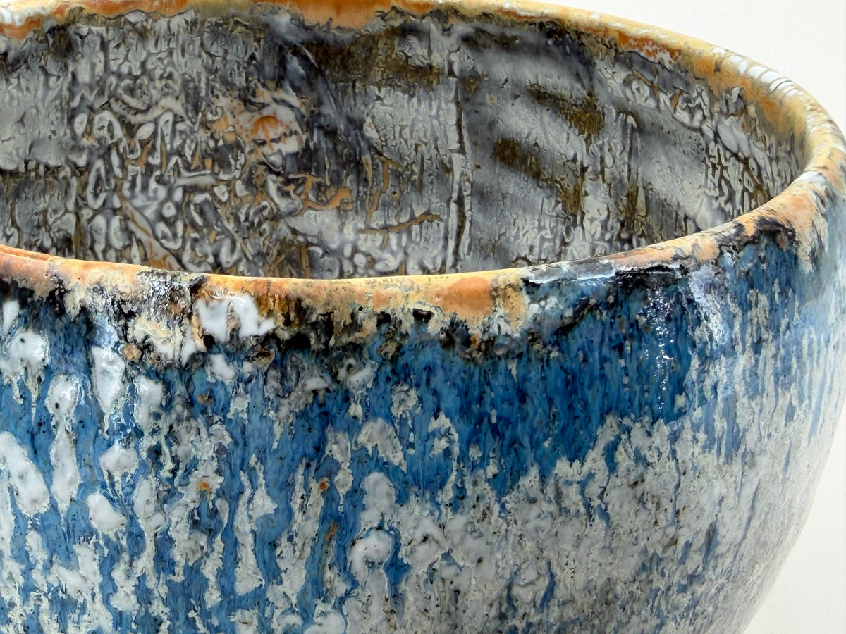 Ciotola — blu e colature crema — Dettaglio dello smalto, 7.