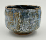 Chawan azzurro tenue con colature ocra — Veduta completa, 1.