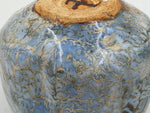 Chawan blu con reticolo ocra — Veduta del fondo, 5.