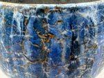 Cuenco — azul profundo y trama ocre — Detalle del esmalte, 3.