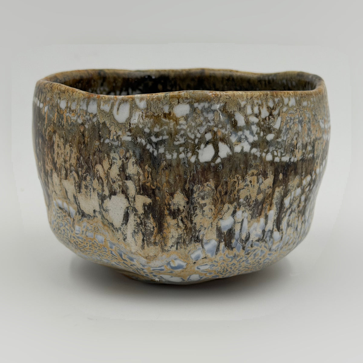 Chawan bruno con segni chiari — Veduta completa, 1.