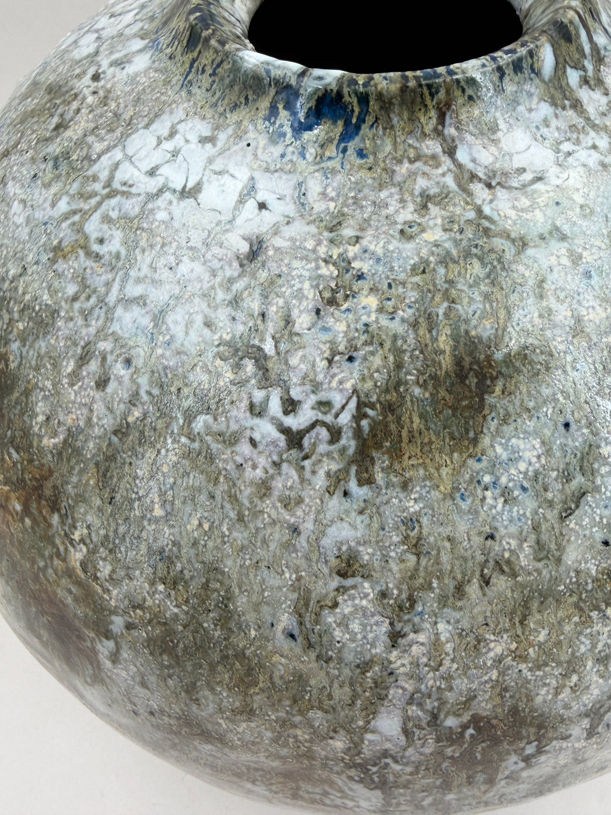 Vase — blue-grey and olive tones — Detail of the glaze, 6.