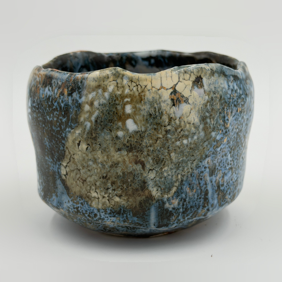 Cream and blue chawan with an undulating rim — Full view, 1.